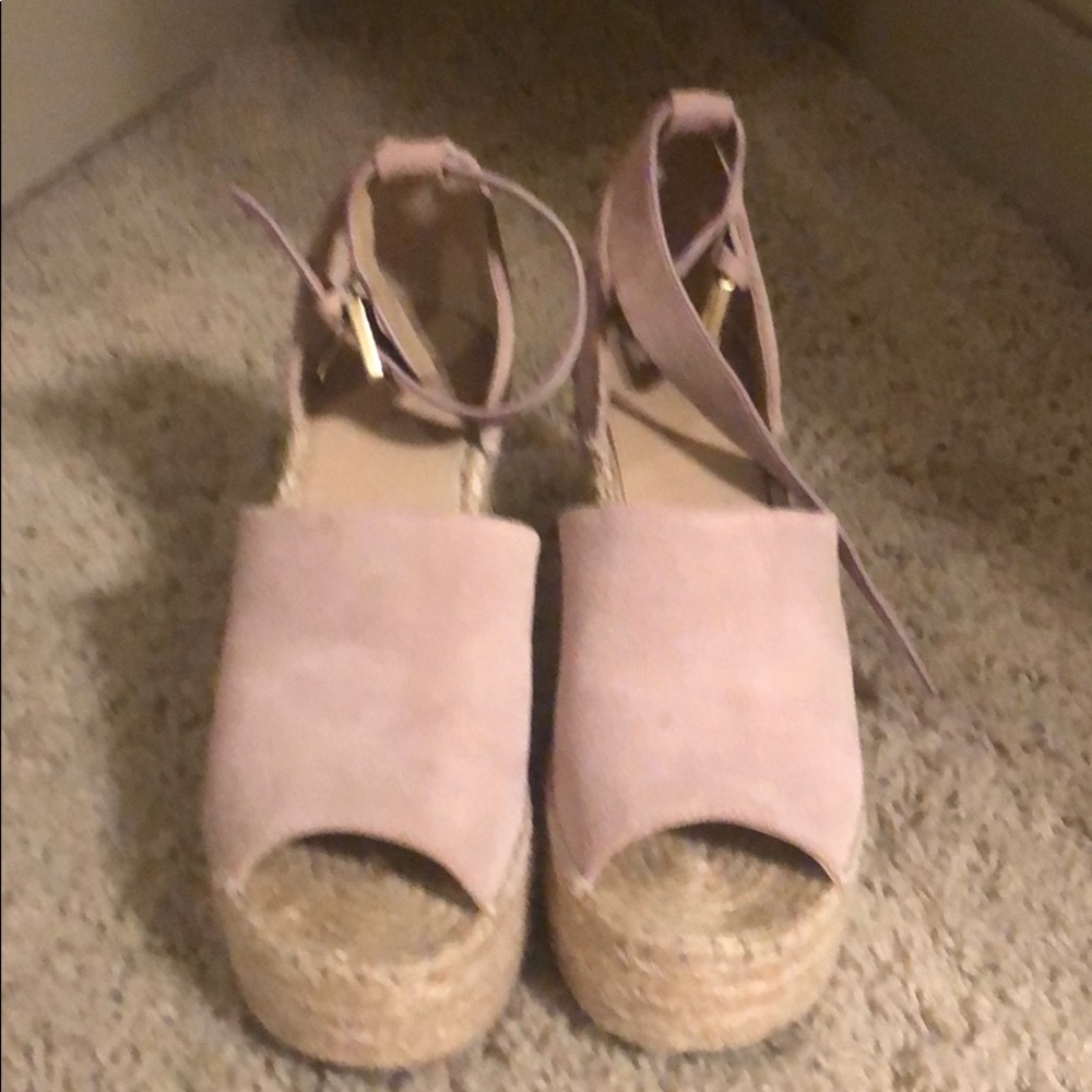 Marc Fisher pink suede wedges
